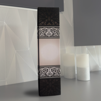 Geschenkbox geschlossen von außen