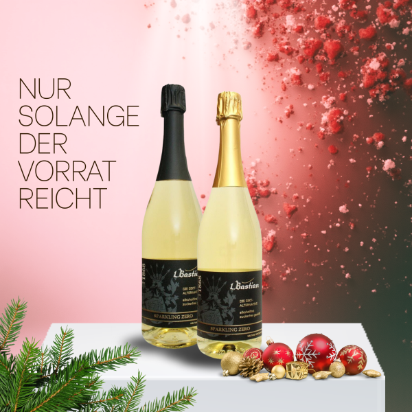 Produktbild Sparkling Zero Weihnachts-Duo auf einem Tisch präsentiert, mit weihnachtlicher Deko